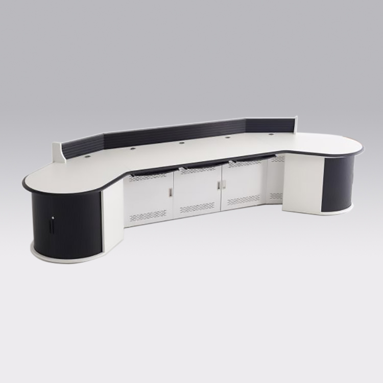 監(jiān)控臺(tái)