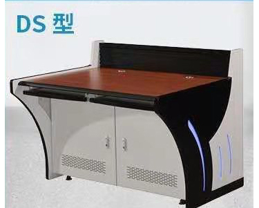 一臺優(yōu)質監(jiān)控操作臺具備那些因素？